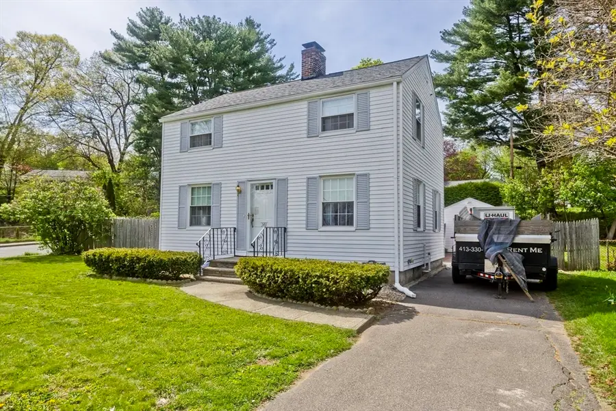 143 Sycamore St, Holyoke, MA 01040 - #3