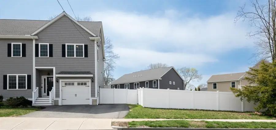 102 William Street #B, Stoneham, MA 02180 - #3