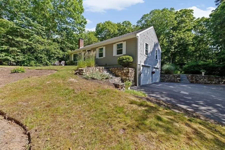 15 Surrey Ln, Sandwich, MA 02563 - #2