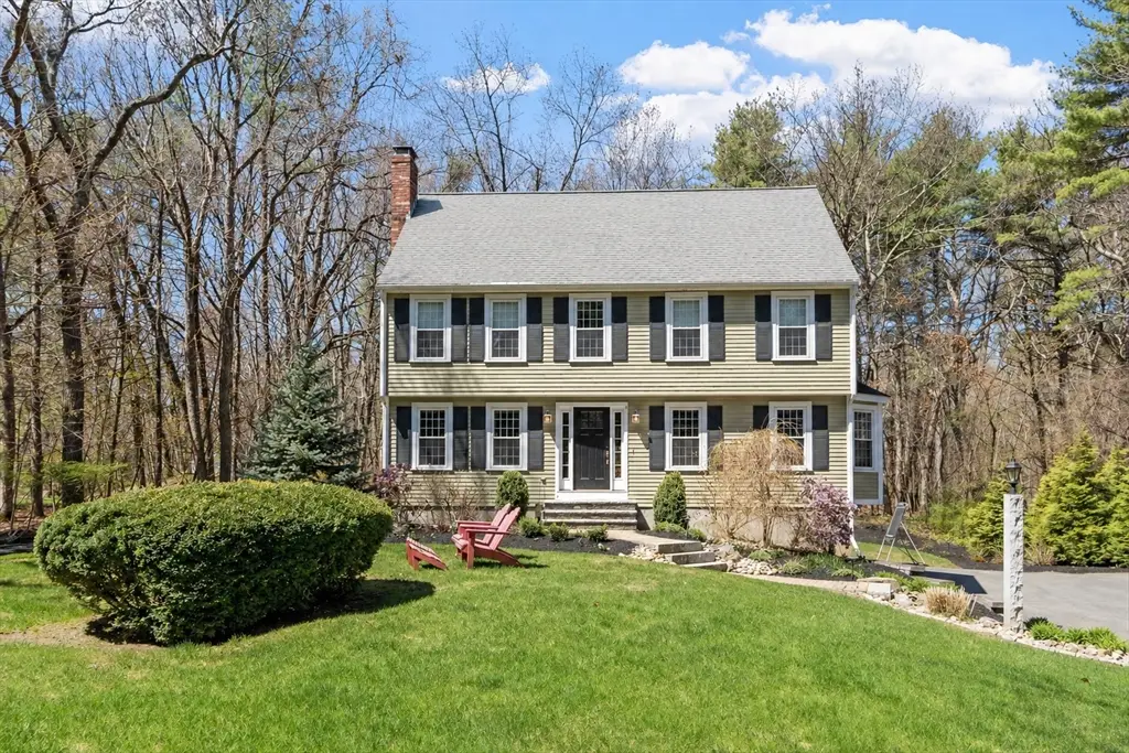 112 Stonecleave Road, North Andover, MA 01845 - #1