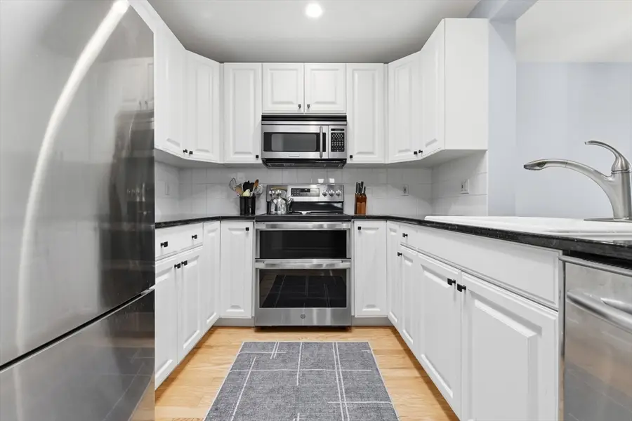 65 Chelsea St #404, Boston, MA 02129 - #3