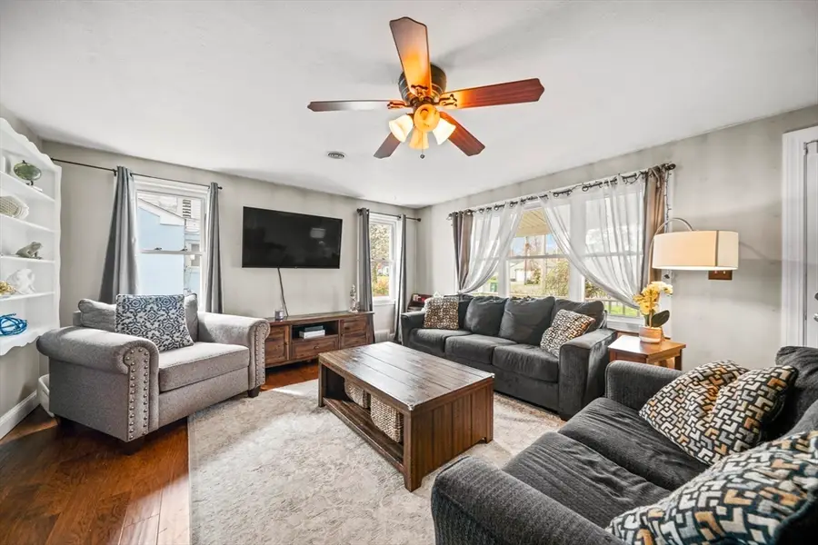 75 Garland St, Springfield, MA 01118 - #3