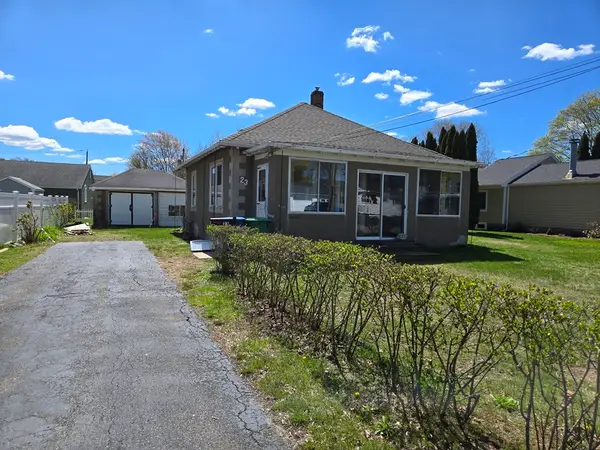 23 Newbridge Ave, Burlington, MA 01803