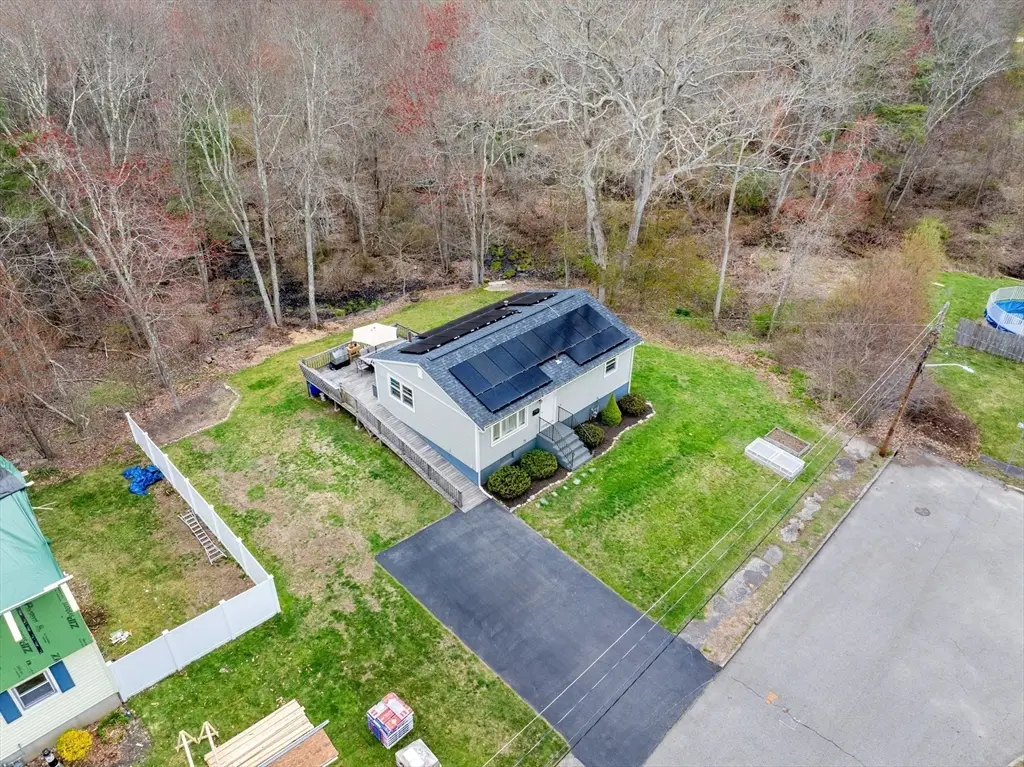 102 Brookside Rd, Rockland, MA 02370 - #1