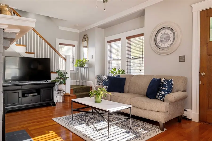 23 Woodrow Ave, Medford, MA 02155 - #3