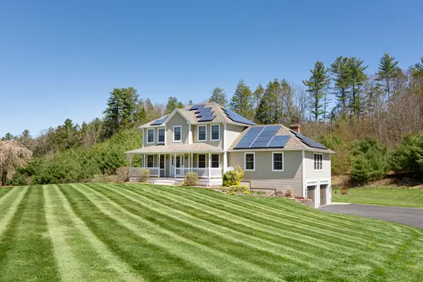 70 Skyline Dr, Oakham, MA 01068