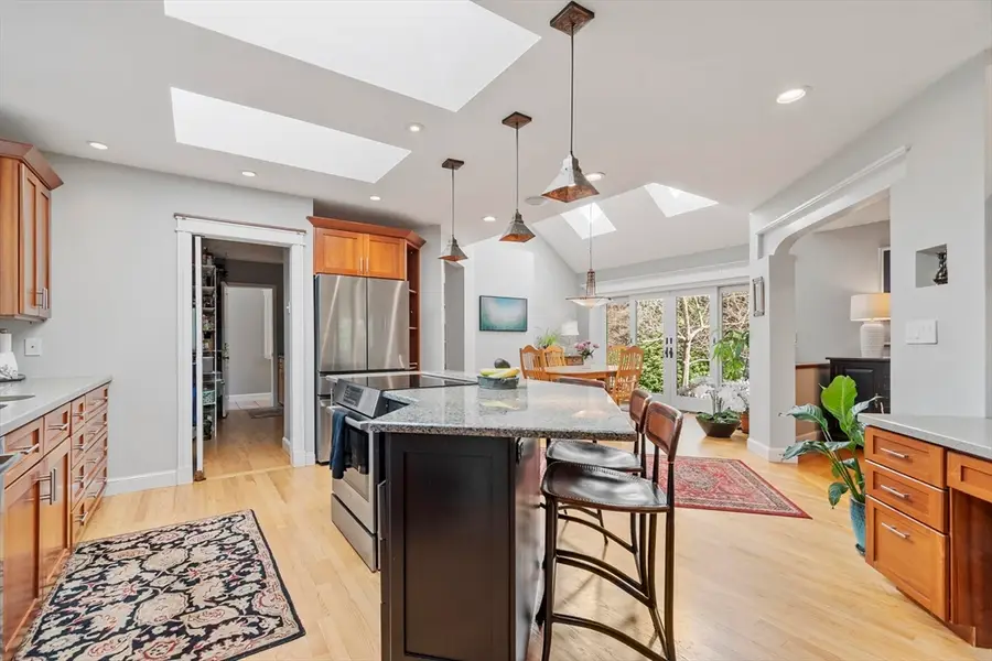 343 Holden Wood Rd, Concord, MA 01742 - #3