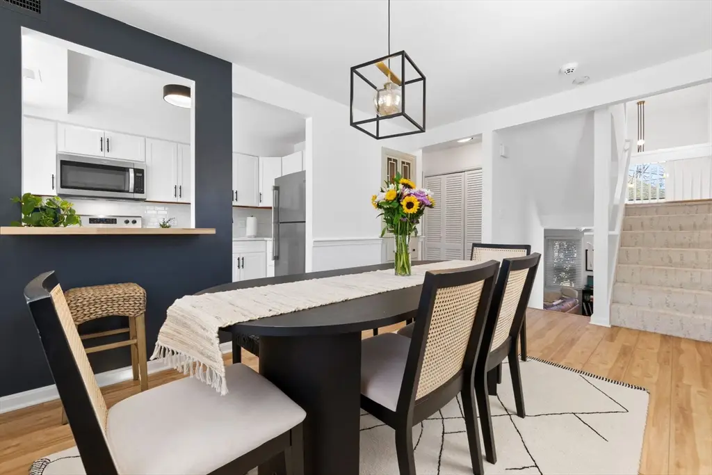 12 Pickett St #H, Beverly, MA 01915 - #1