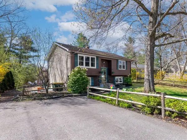 48 Indian Run Trl, Smithfield, RI 02917