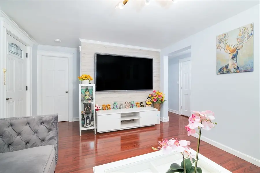 107 Fayette St, Quincy, MA 02171 - #3