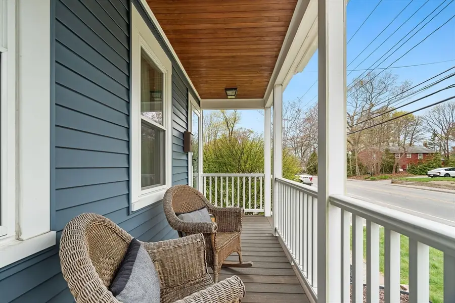 475 Pleasant St, Stoughton, MA 02072 - #3