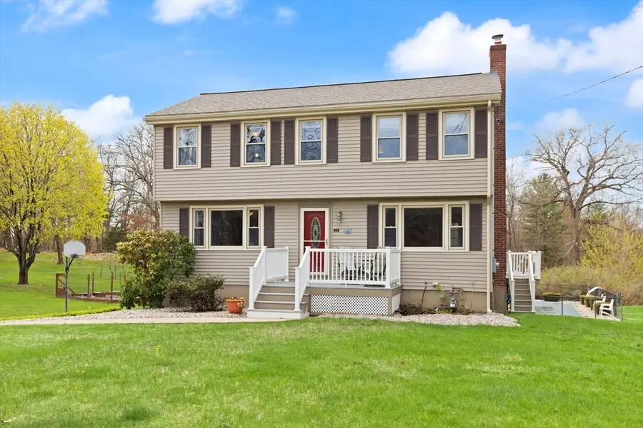 105 Greenmeadow Drive, Tewksbury, MA 01876 - #3