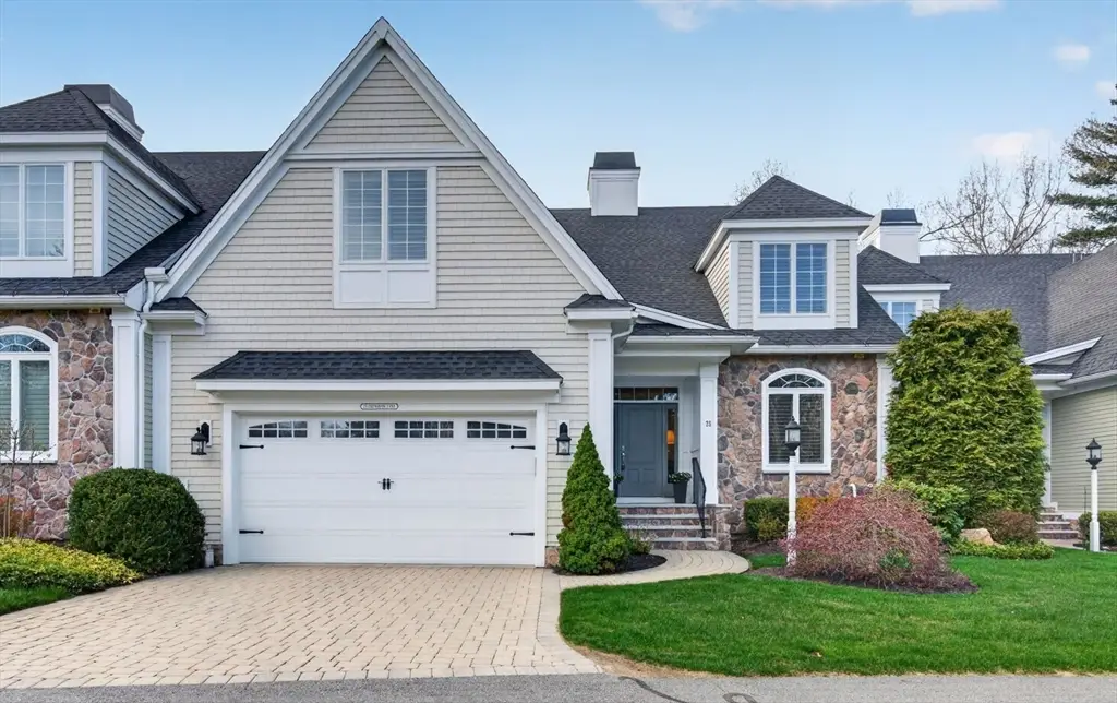 25 Crenshaw Ln #15-2, Andover, MA 01810 - #1