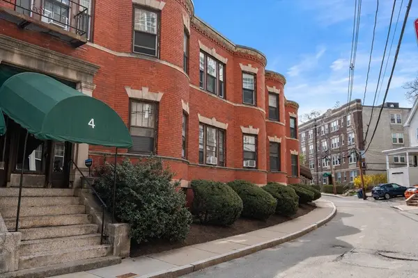 4 Colliston Rd #B, Boston, MA 02135