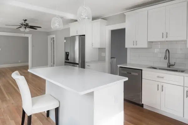 112 Brush Hill Rd, Milton, MA 02186