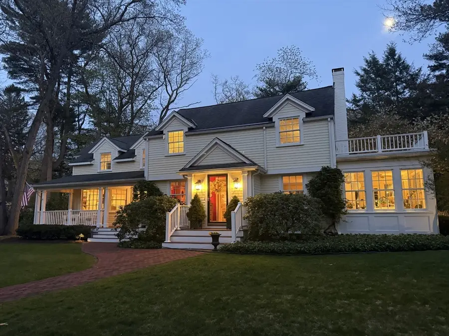 279 Oakland Street, Wellesley, MA 02481 - #2