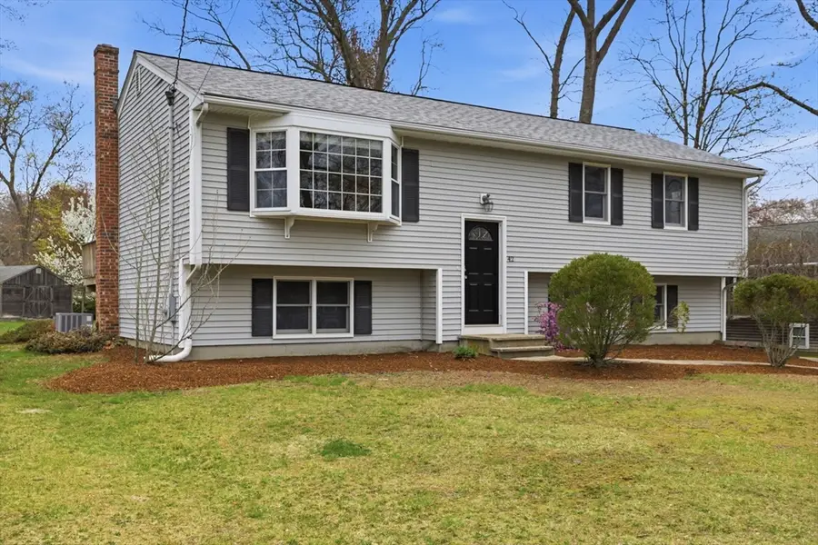 42 Bayberry Rd, Abington, MA 02351 - #3