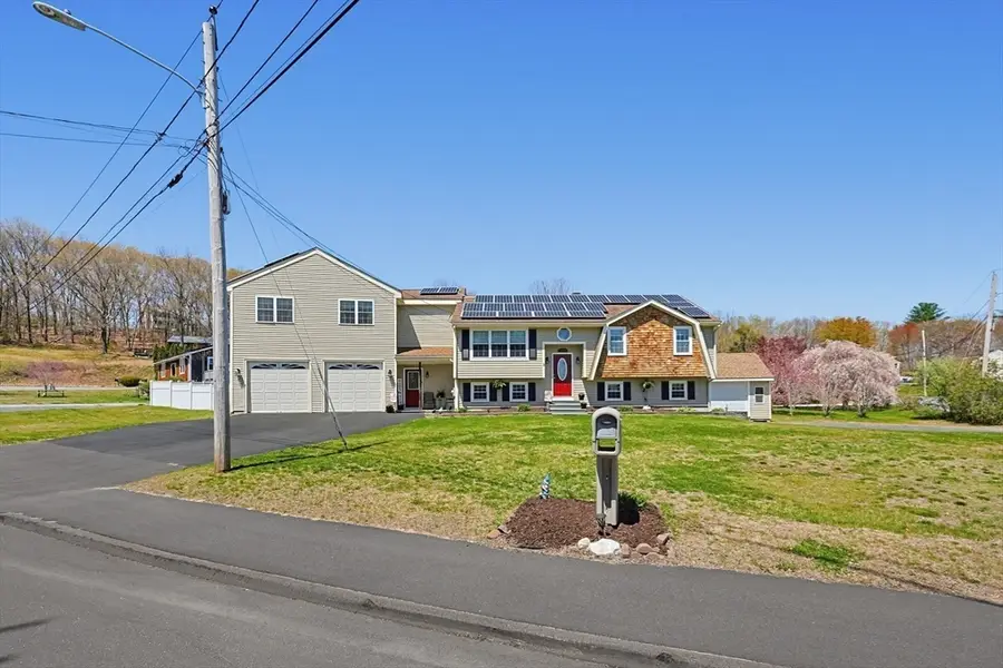 2 Kimberly Ln, Blackstone, MA 01504 - #3