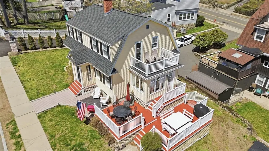 11 North Ave, Melrose, MA 02176 - #3