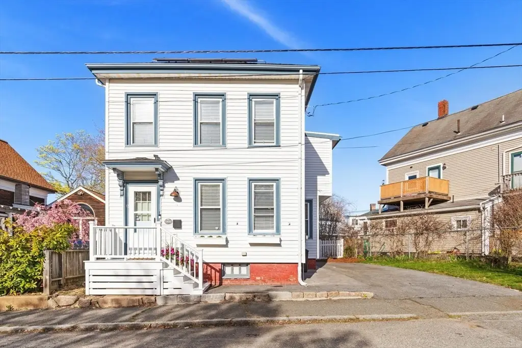 3 Acacia St, Gloucester, MA 01930 - #1