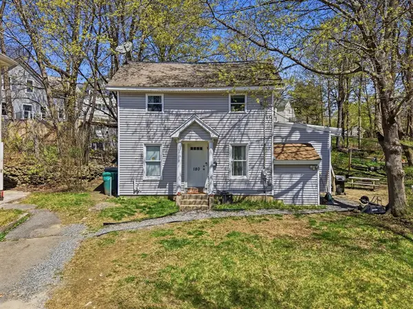 180 Ashburnham St, Fitchburg, MA 01420