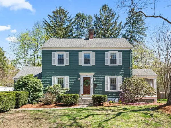 30 Kinnicutt Rd, Worcester, MA 01602