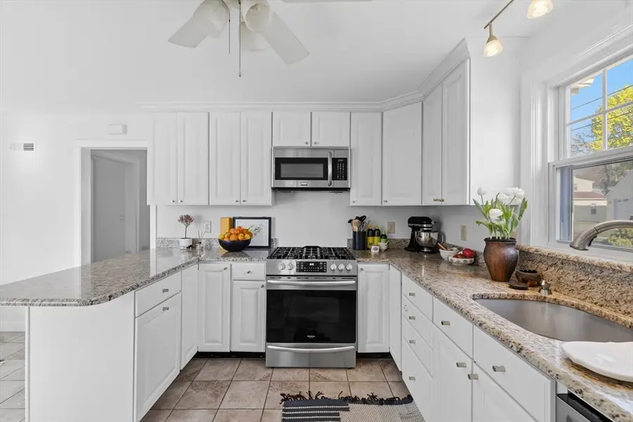 377 Archer St, Fall River, MA 02720 - #2