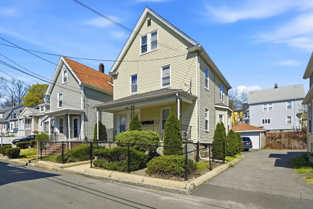 8-10 Rockwell Ter, Malden, MA 02148 - #1