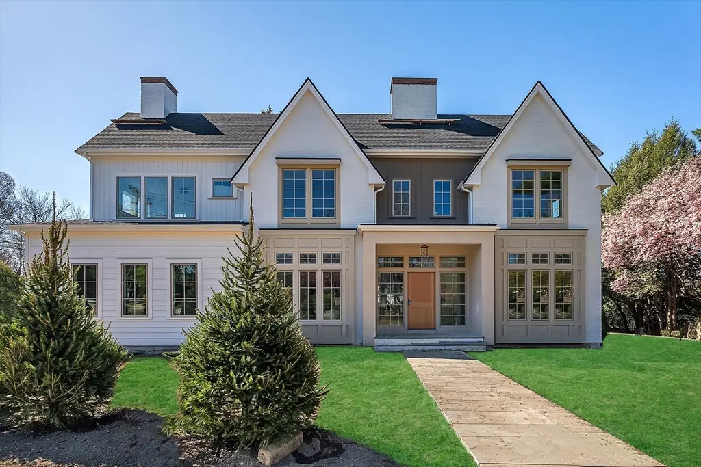 1640 Commonwealth Ave, Newton, MA 02465 - #1