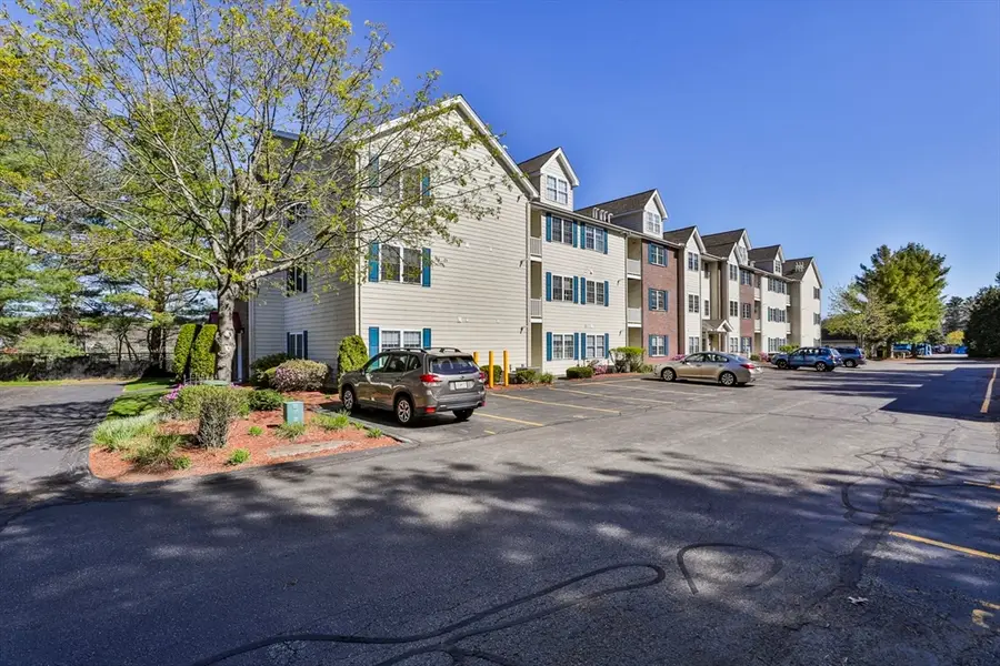 122 Eagle Dr #122, Tewksbury, MA 01876 - #3