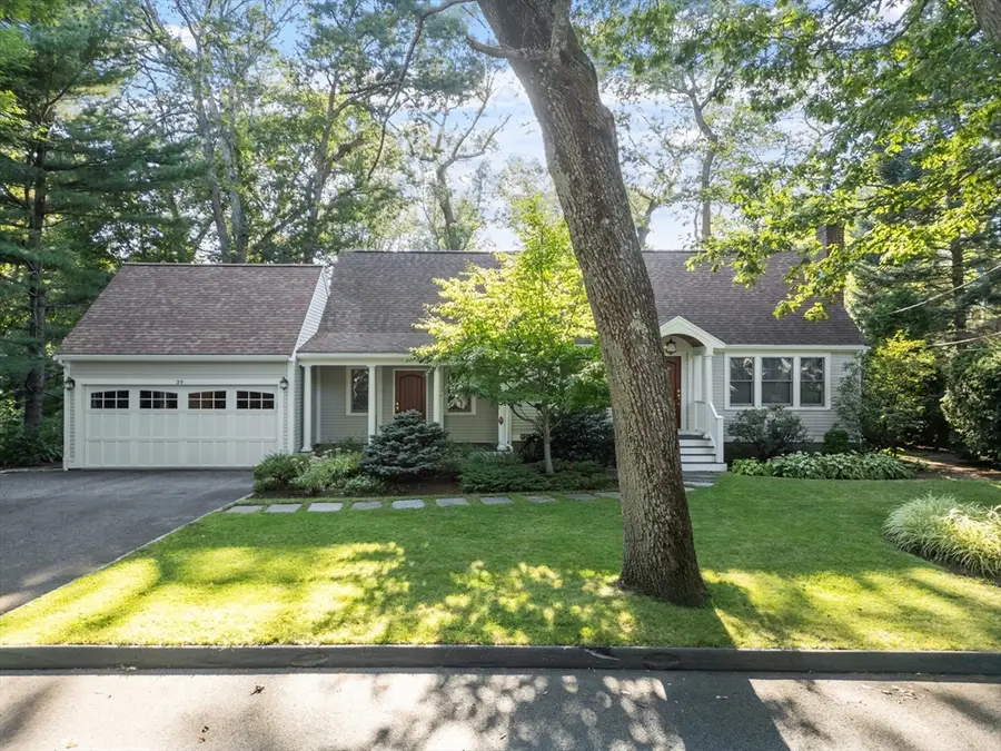 39 Greenwood St, Lexington, MA 02421 - #2