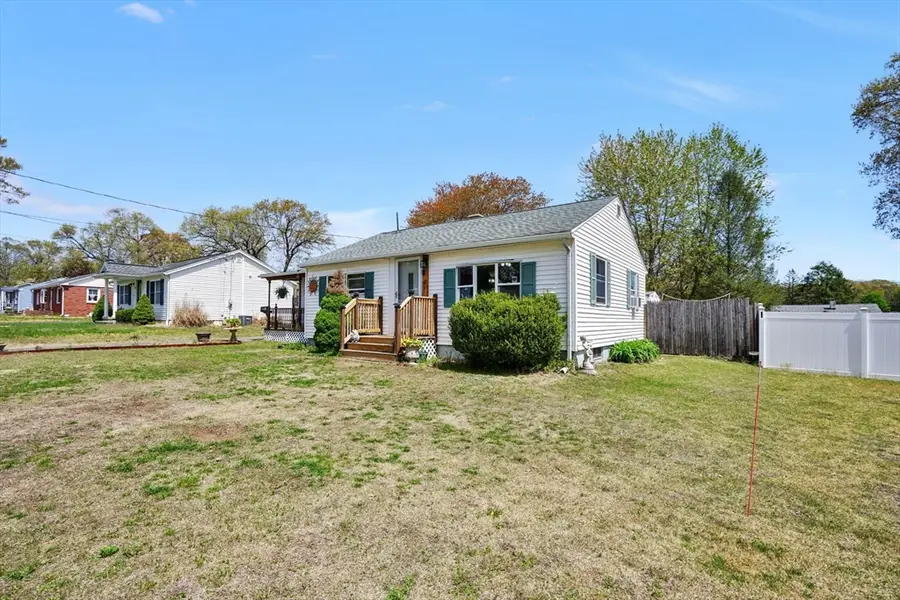 57 Bourbeau St, Chicopee, MA 01020 - #2