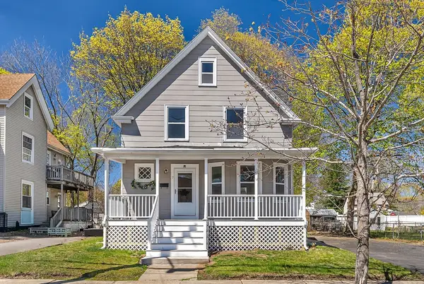 7 Prospect St, Saugus, MA 01906