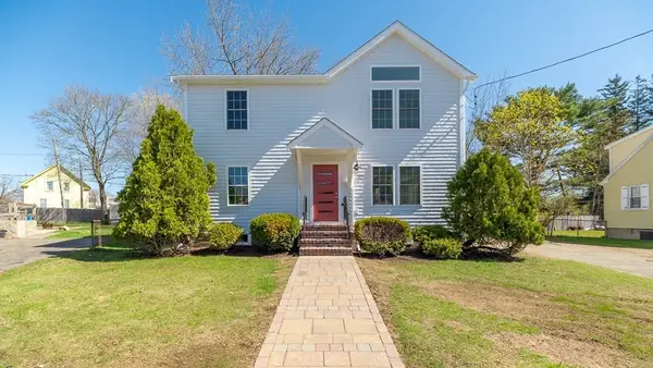32 Lexington Drive, Beverly, MA 01915