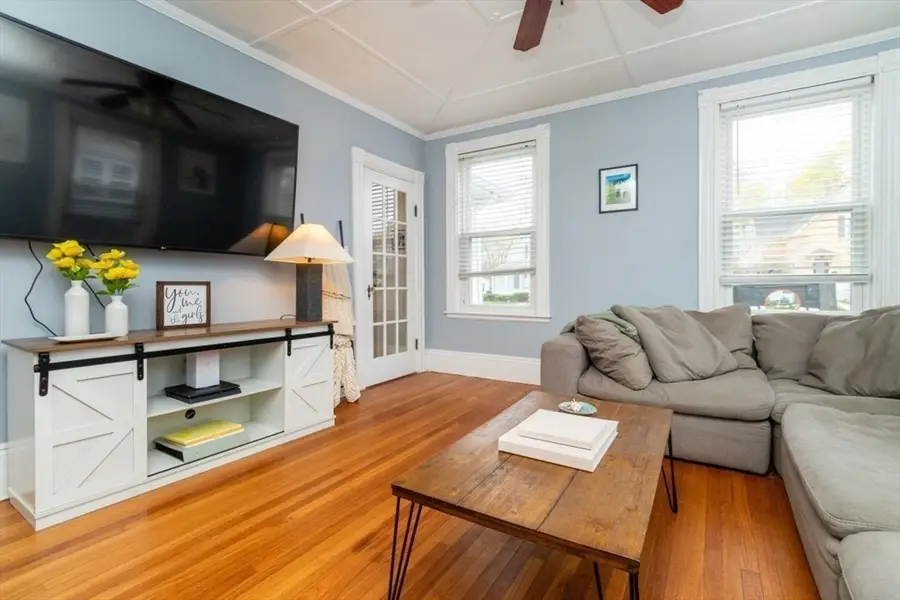 220 Crescent St, Rockland, MA 02370 - #3