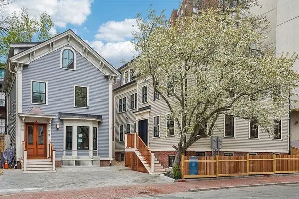 11 Mt Auburn St #A, Cambridge, MA 02138