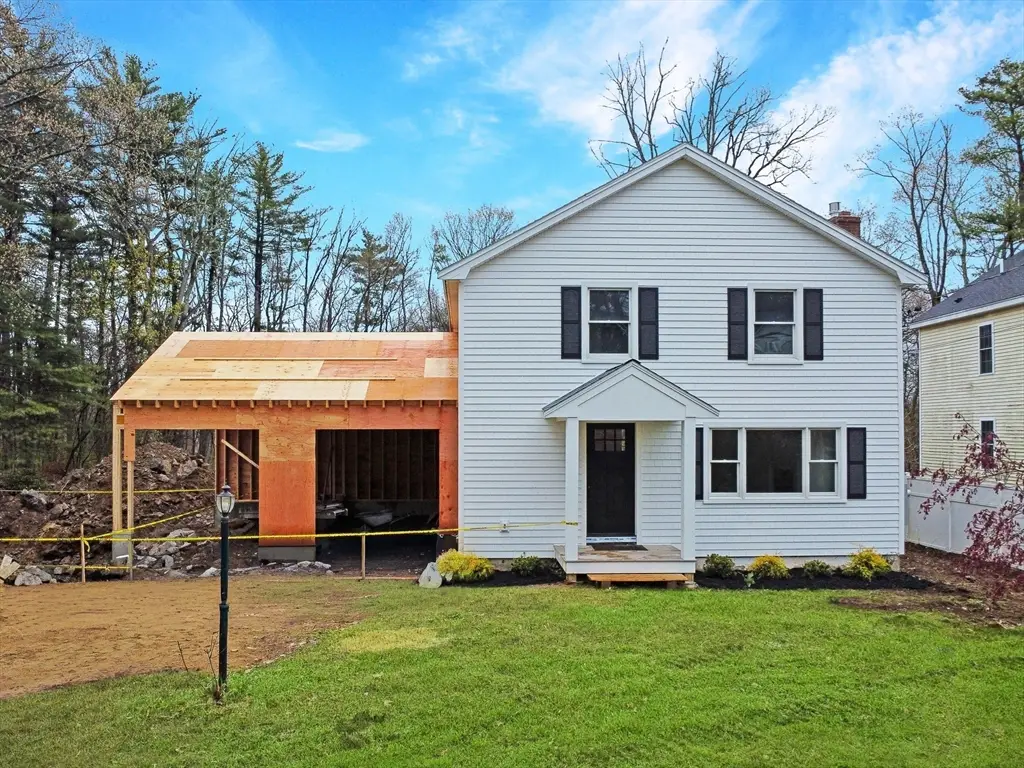 7 Lakeshore Dr, Georgetown, MA 01833 - #1