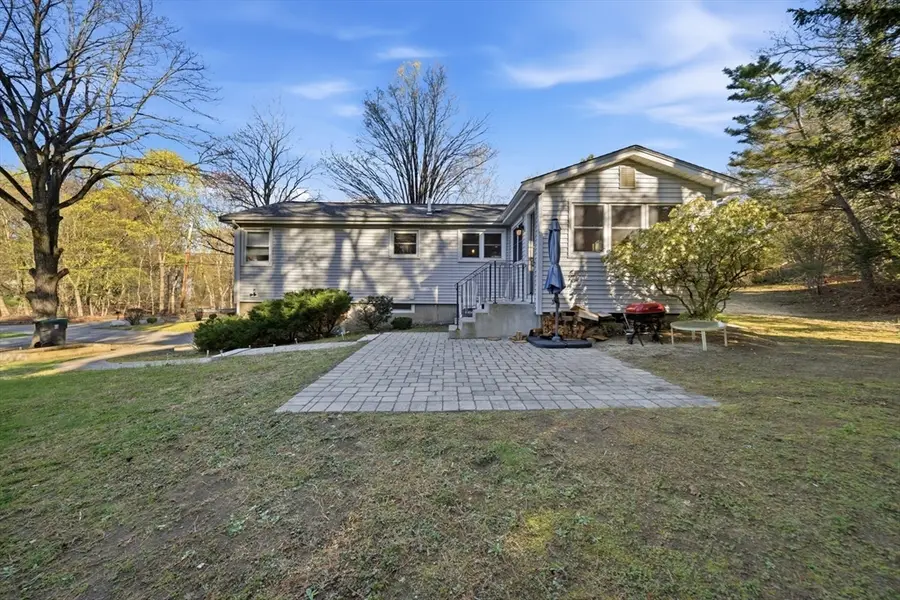 11 Ingleside Rd, Natick, MA 01760 - #2