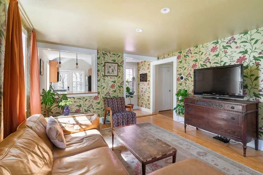 75 School St., Acton, MA 01720 - #3