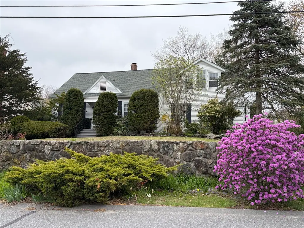 8 Wellington Lane Ave, Lexington, MA 02421 - #1