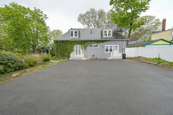 54R Nahant St, Lynn, MA 01902