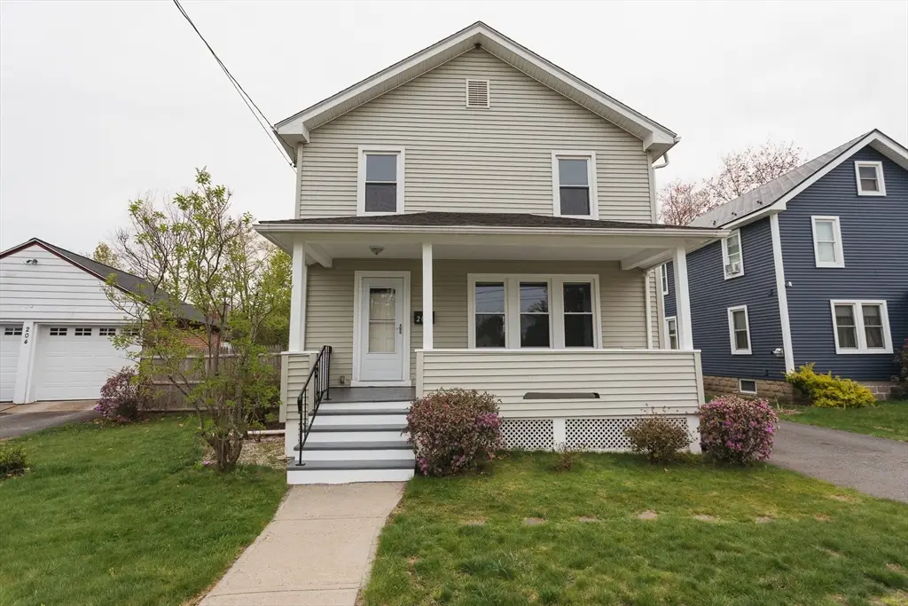 208 Silver St, Greenfield, MA 01301 - #1