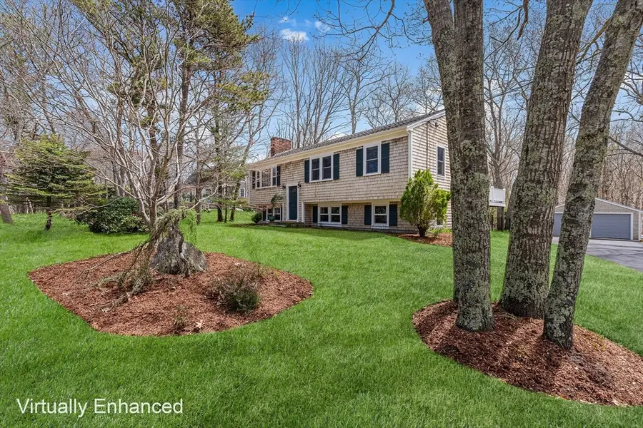 320 Braggs Ln, Barnstable, MA 02630 - #2