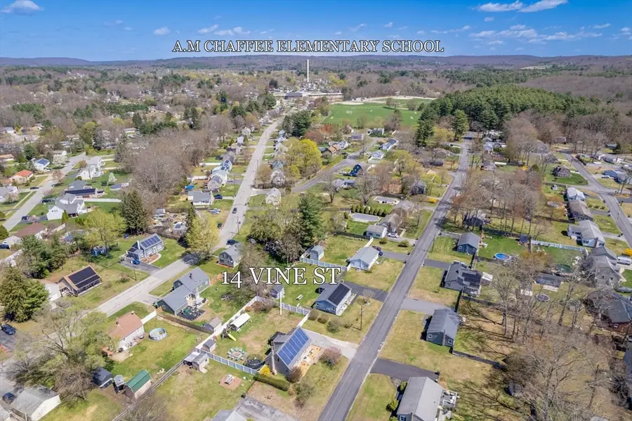 14 Vine St, Oxford, MA 01540 - #3