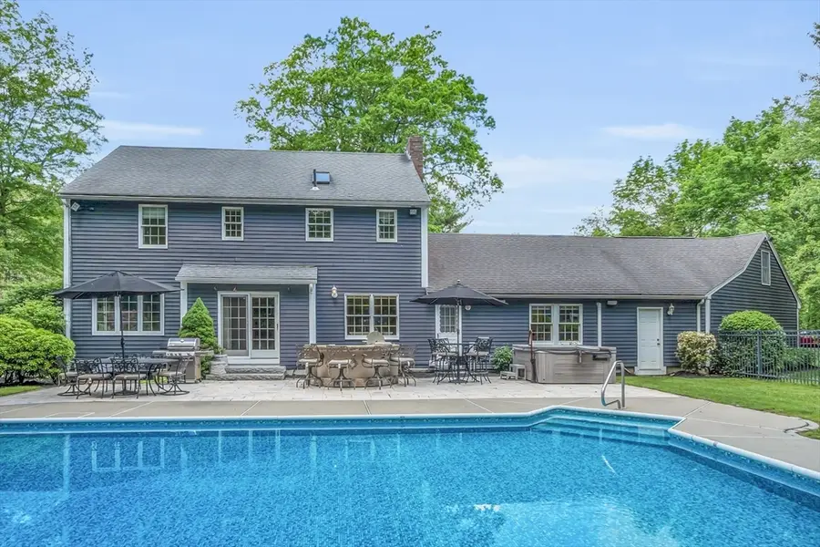 1 Garrison Heights Dr, Oxford, MA 01540 - #3