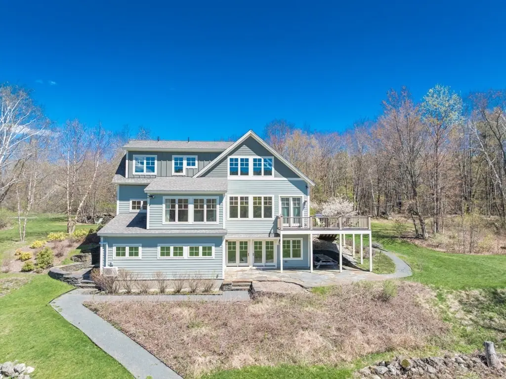 474 Little Mohawk Rd, Shelburne, MA 01370 - #1