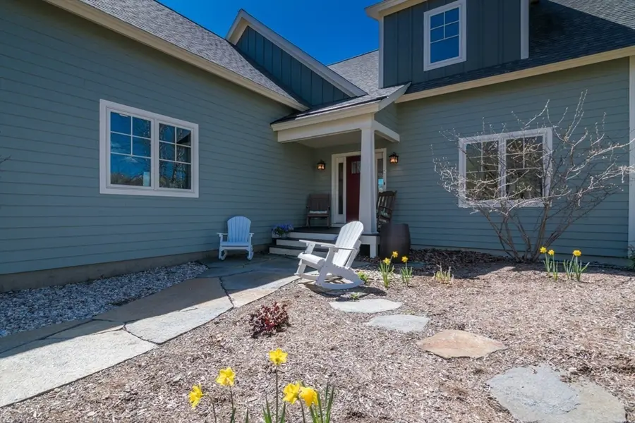 474 Little Mohawk Rd, Shelburne, MA 01370 - #2
