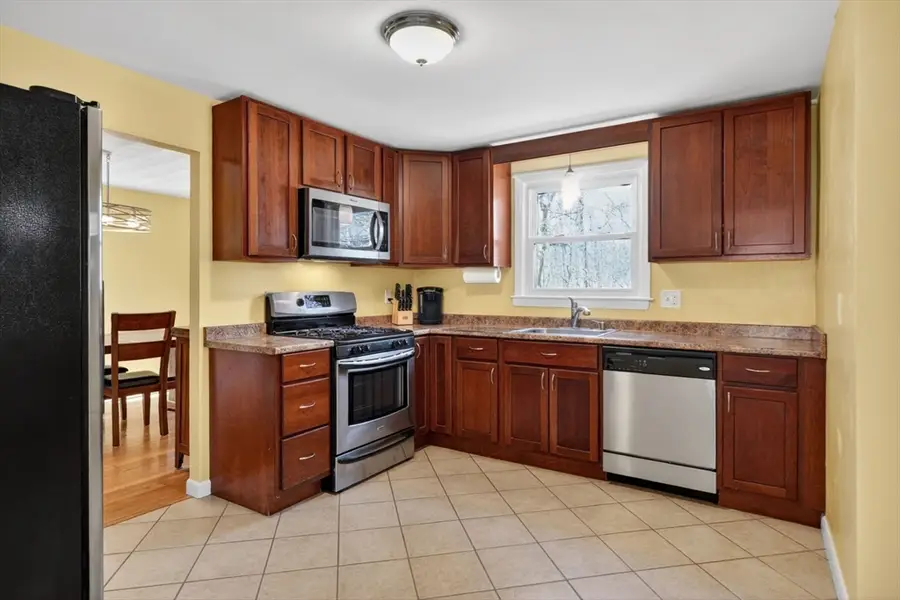 3 Marie Cir, Burlington, MA 01803 - #3