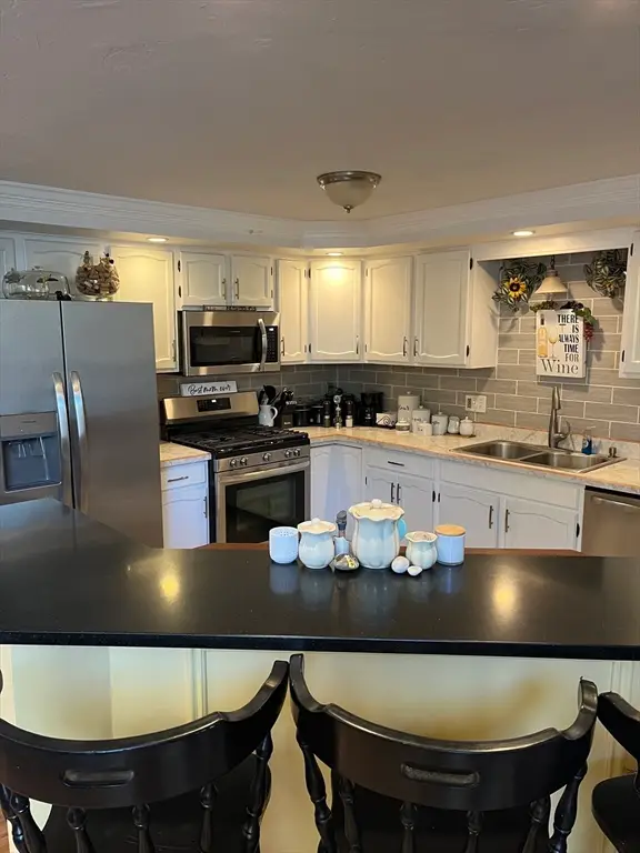 340 Centre Ave #52, Rockland, MA 02370 - #3