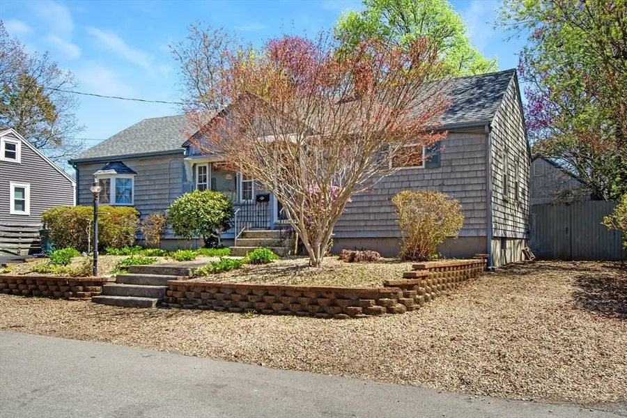 42 Allen St, Abington, MA 02351 - #2